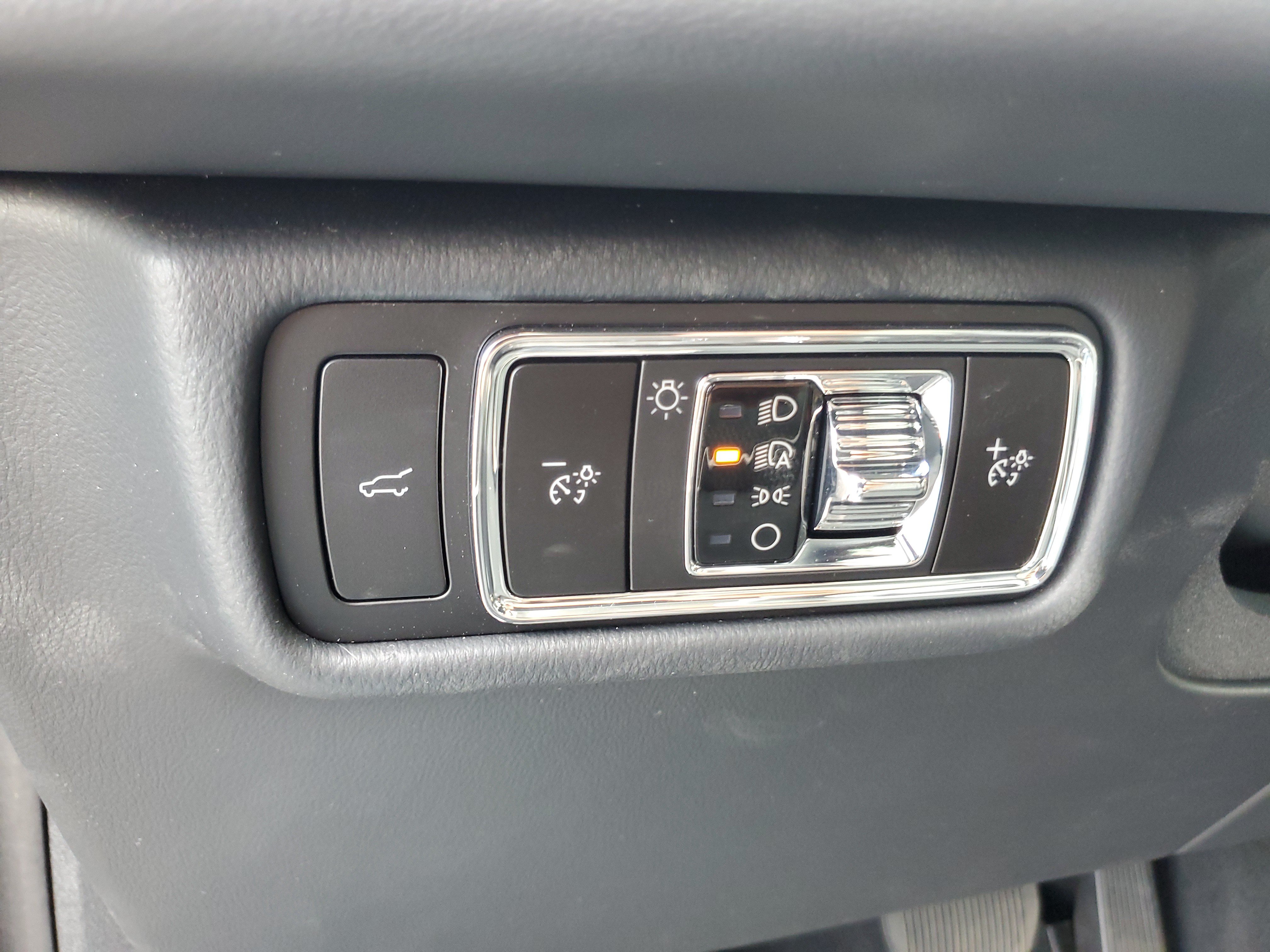New 2026 Lincoln Aviator AWD image 13