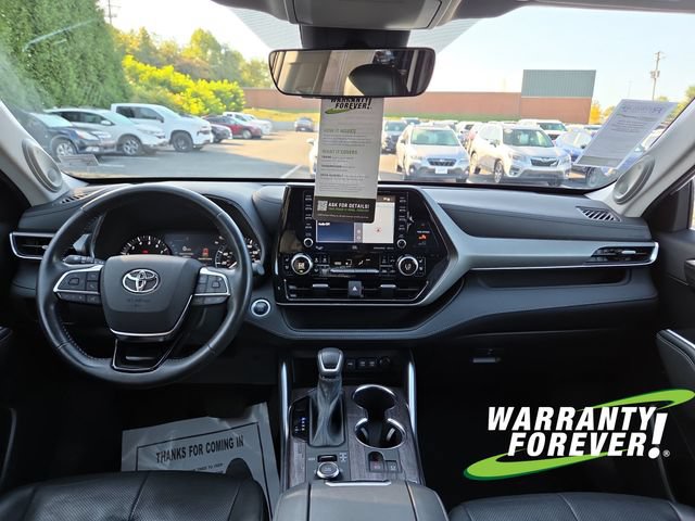 Used 2021 Toyota Highlander Limited AWD/4WD image 10