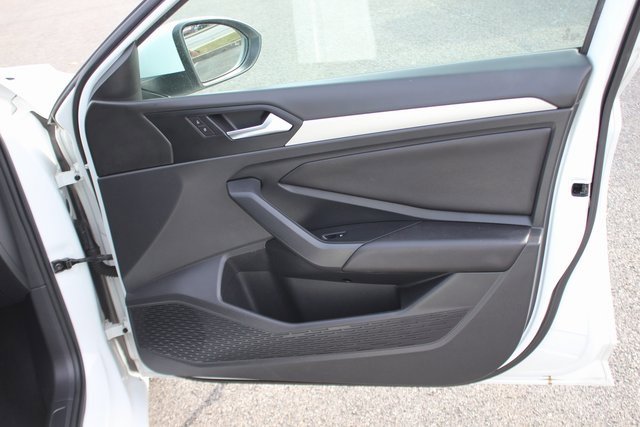 Used 2019 Volkswagen Jetta S w/ Driver Assistance Package image 27
