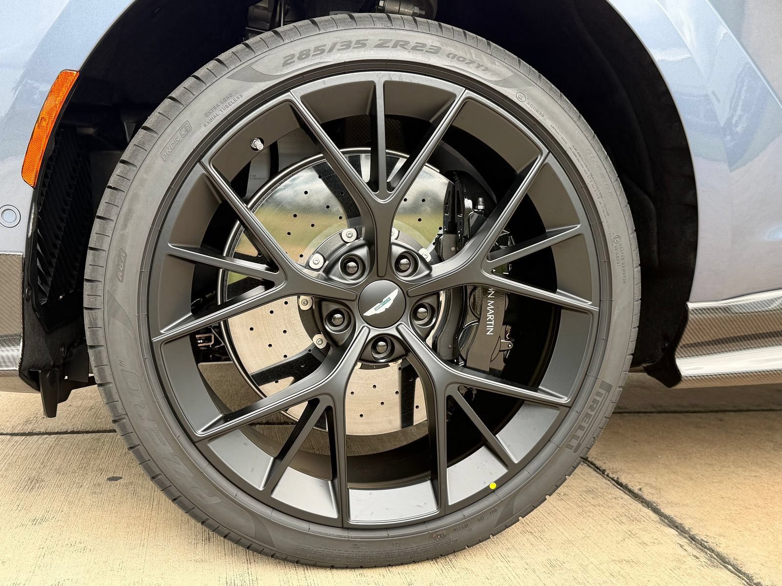 New 2026 Aston Martin DBX S AWD/4WD image 4