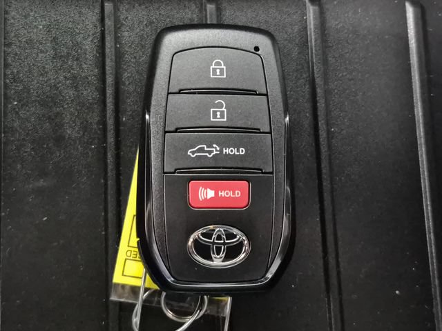 New 2026 Toyota Tundra Limited AWD/4WD image 29