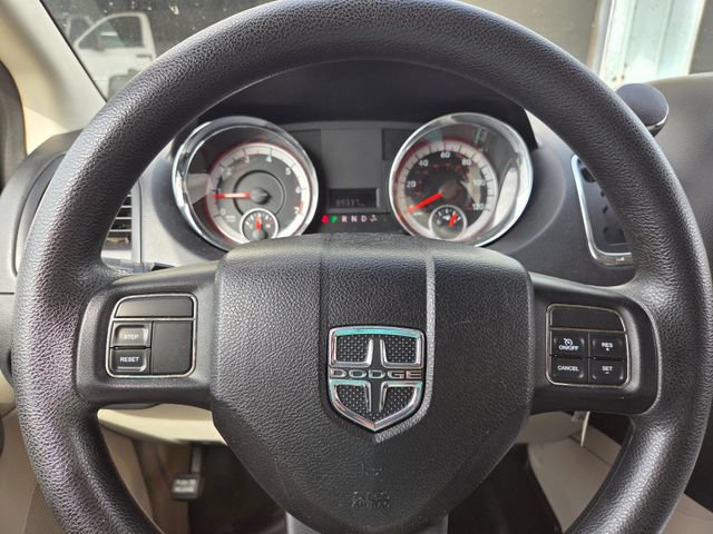 Used 2012 Dodge Grand Caravan SXT FWD image 16