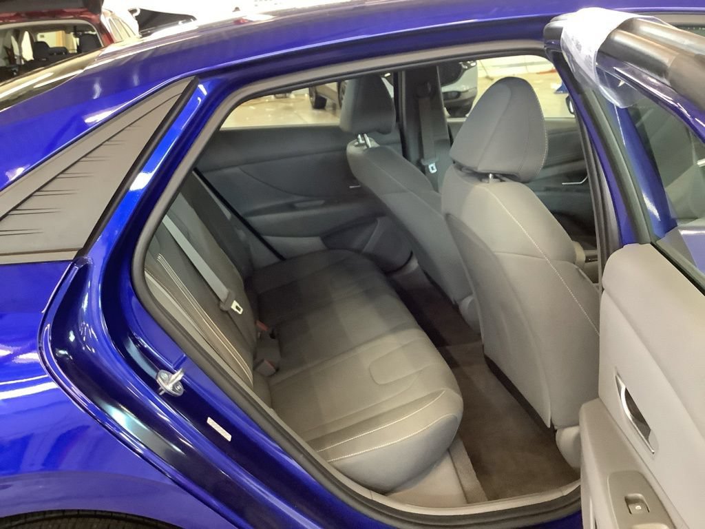 Certified 2023 Hyundai Elantra SEL w/ Convenience Package FWD image 20