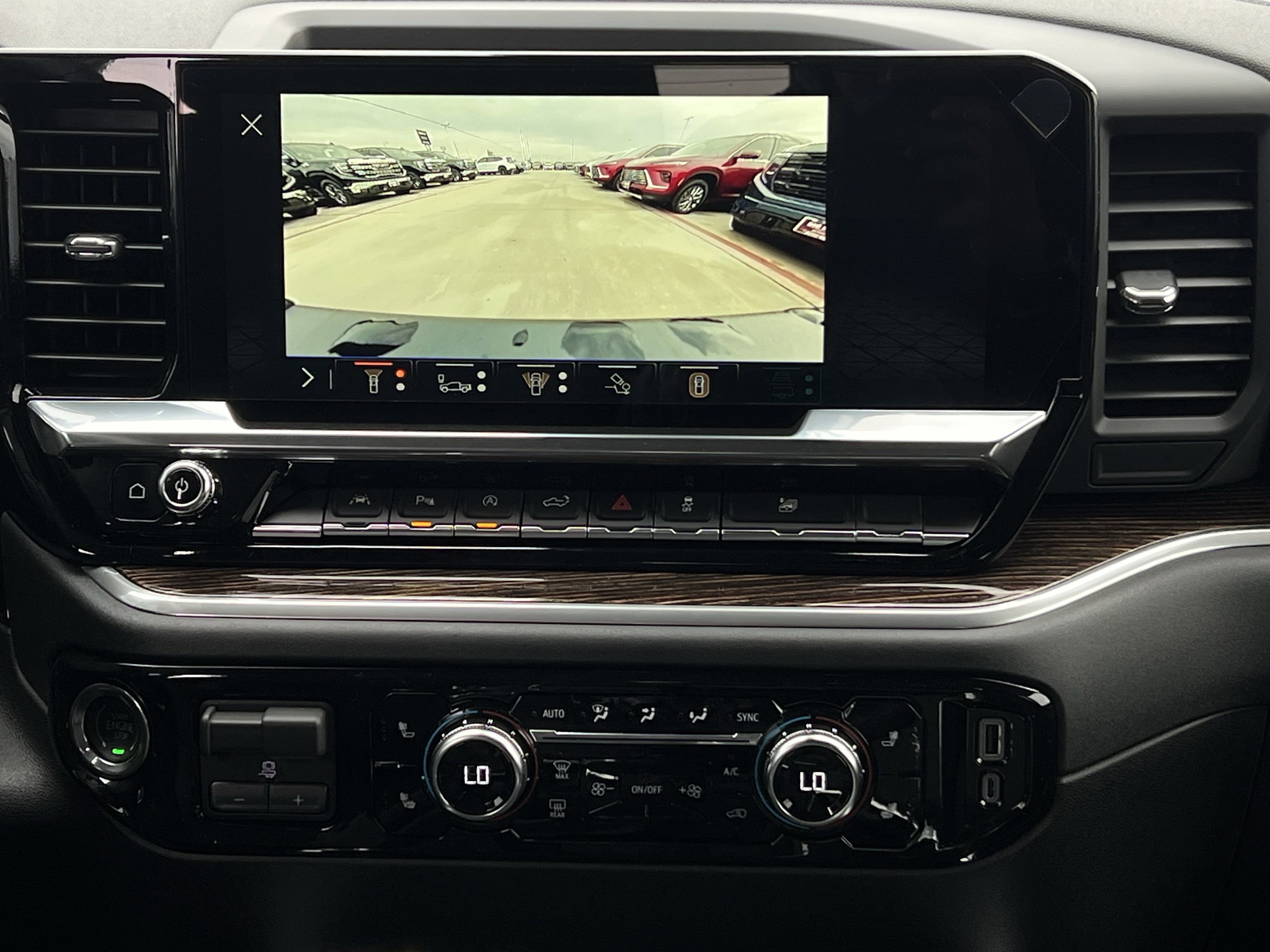 New 2026 GMC Sierra 1500 Elevation w/ Preferred Package image 18