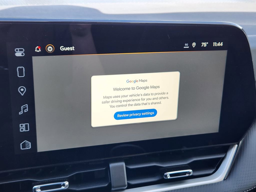 New 2026 Chevrolet Equinox LT w/ Convenience Package II image 17