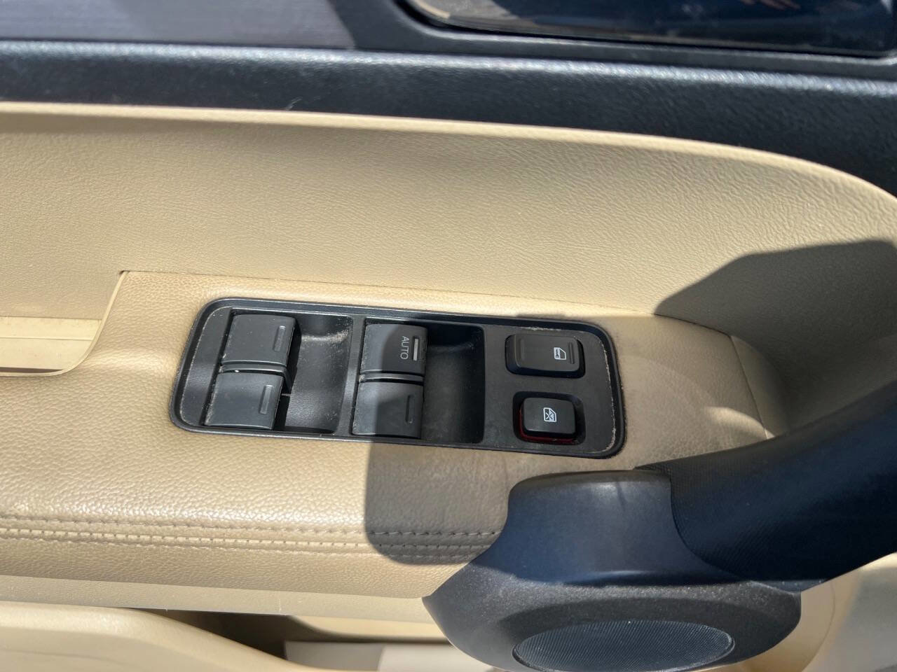 Used 2011 Honda CR-V EX-L image 14