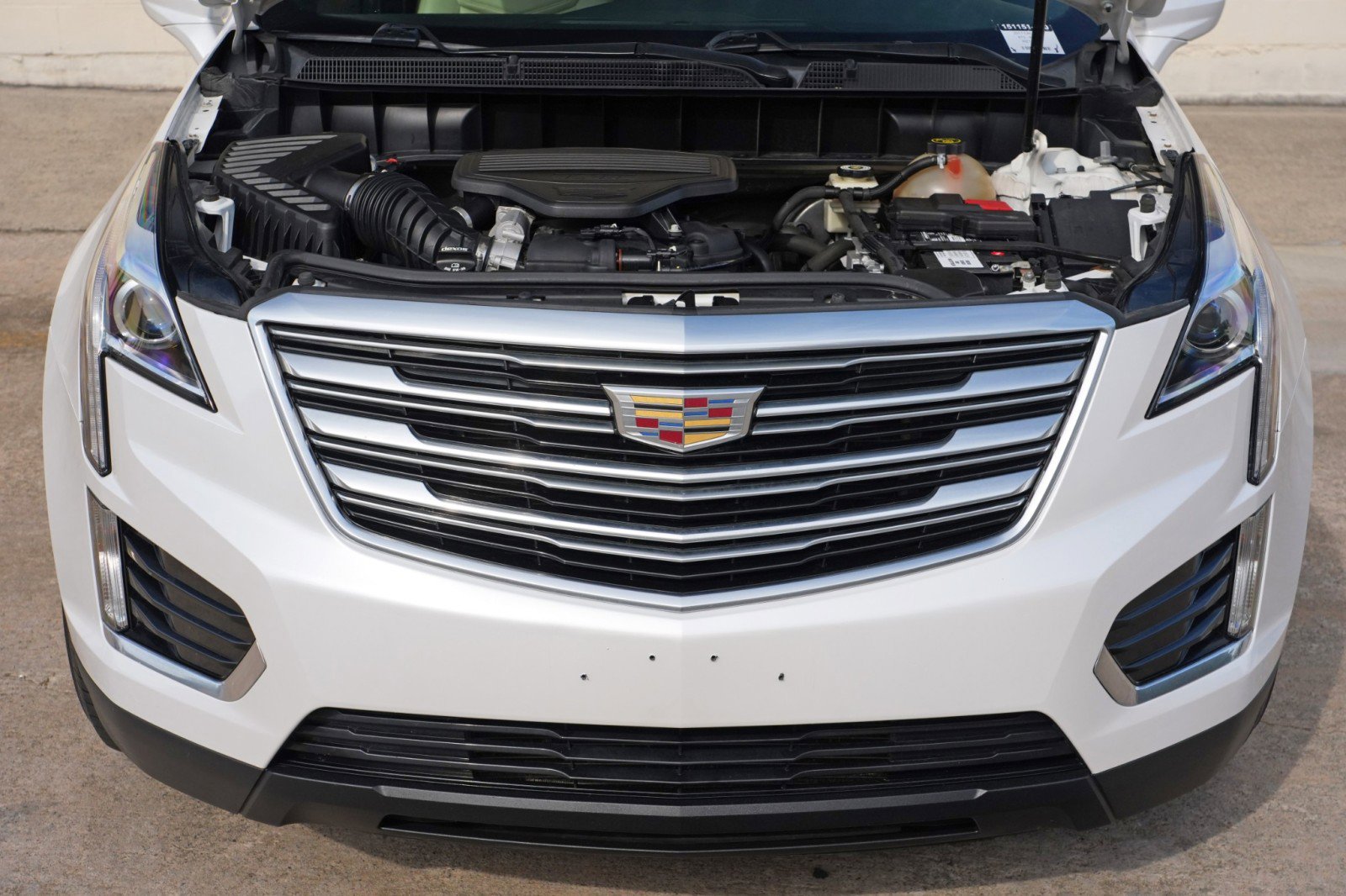 Used 2017 Cadillac XT5 FWD image 7