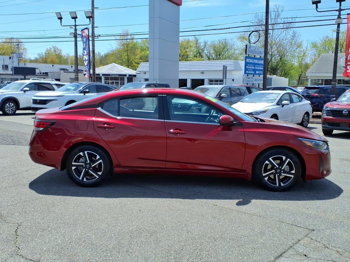 Used 2024 Nissan Sentra SV w/ All-Weather Package FWD image 4