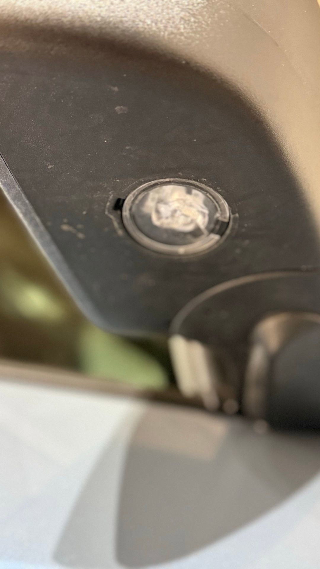 Used 2025 Ford Explorer Active w/ Active Comfort Package image 12