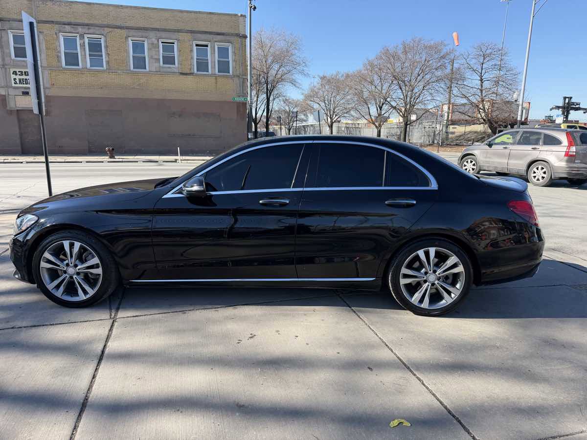 Used 2016 Mercedes-Benz C 300 Sedan w/ Multimedia Package image 8