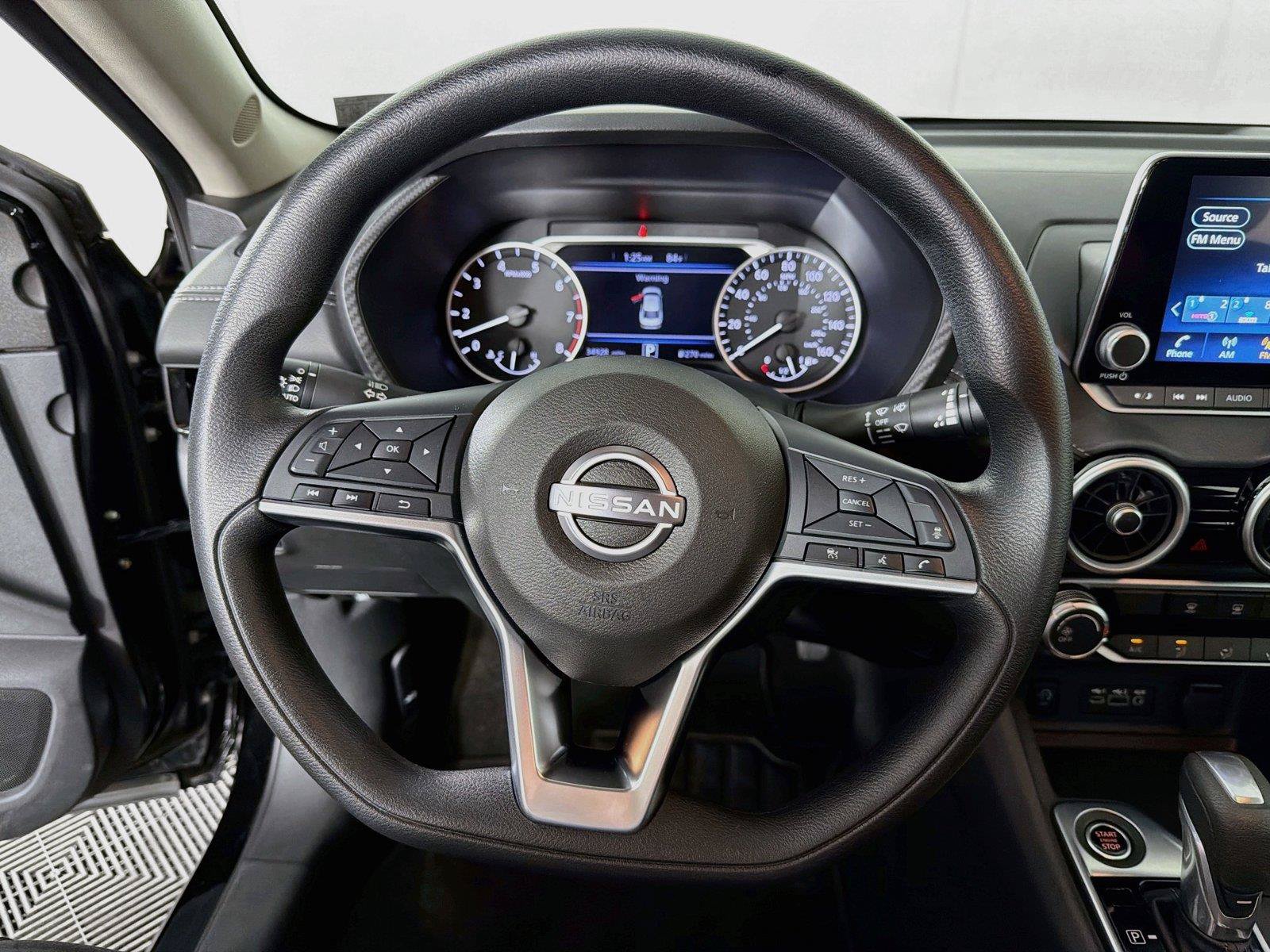 Used 2025 Nissan Sentra SV FWD image 3
