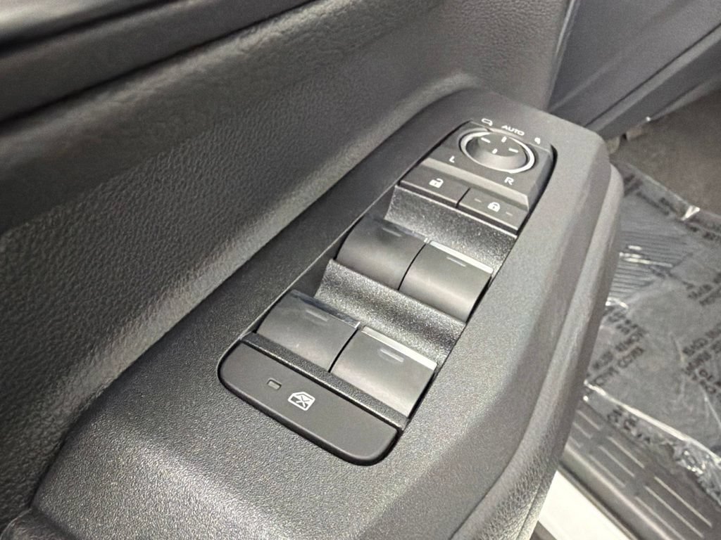 Used 2027 Toyota Land Cruiser AWD/4WD image 20
