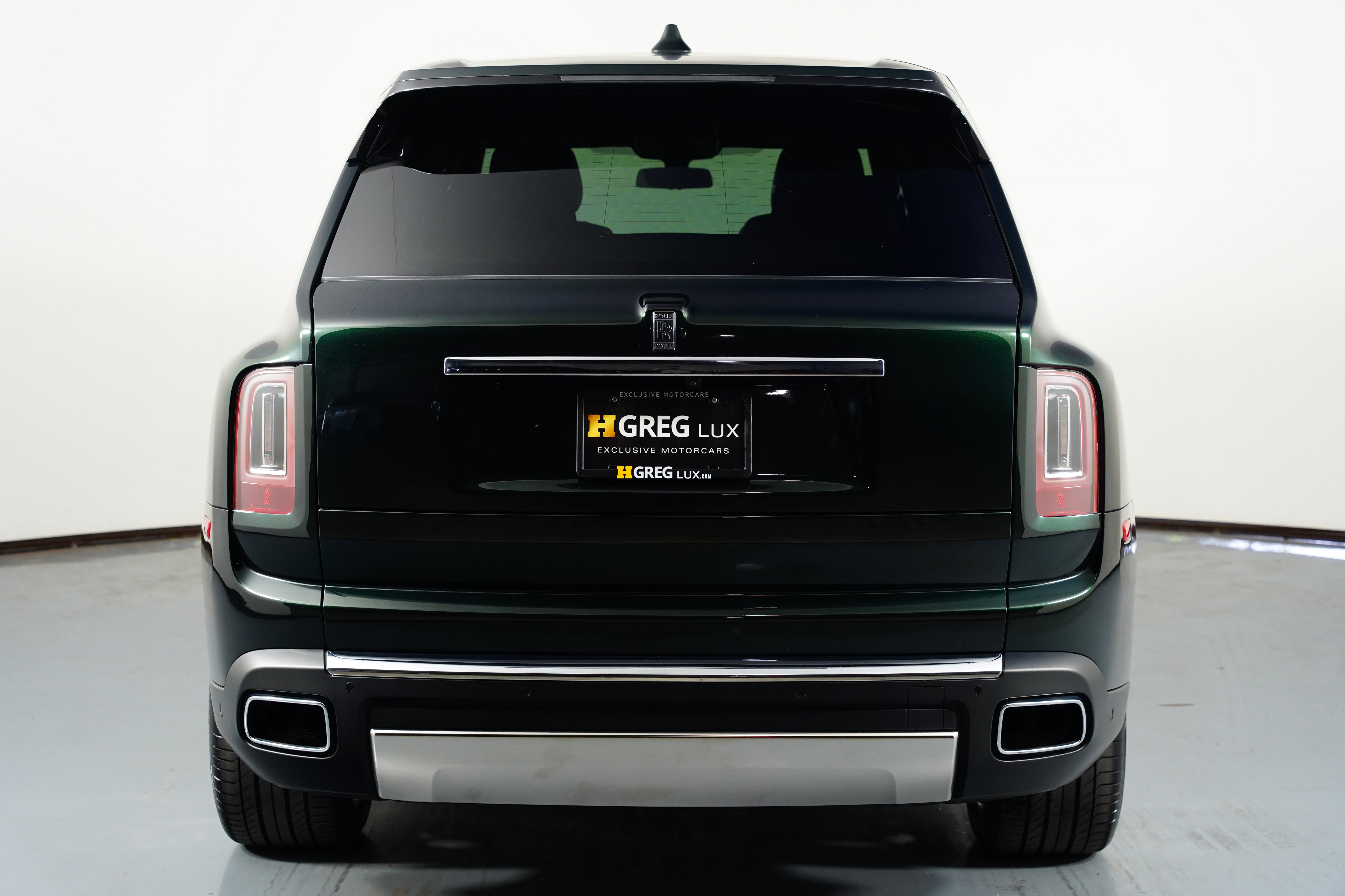 Used 2023 Rolls-Royce Cullinan w/ Cullinan Package image 13