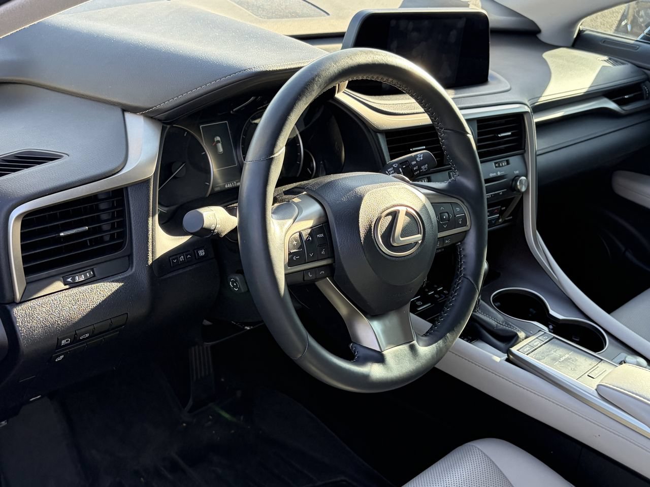Used 2022 Lexus RX 350 FWD w/ Premium Package image 8