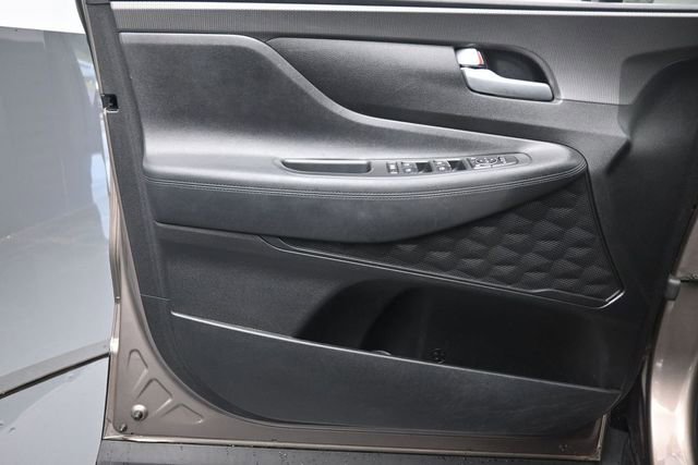 Used 2019 Hyundai Santa Fe SE AWD/4WD image 19