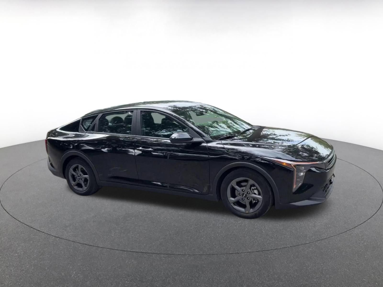 Used 2025 Kia K4 FWD video 2