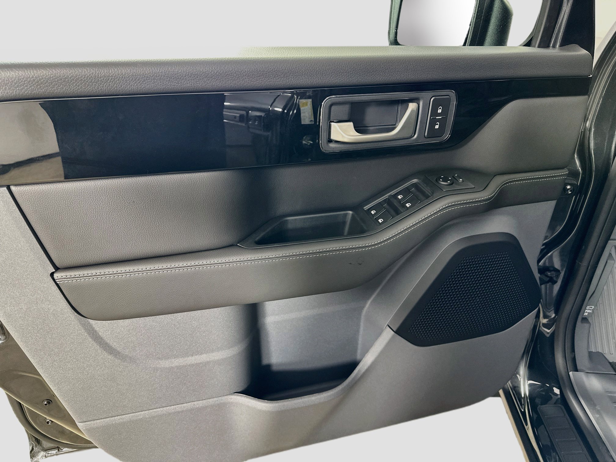 New 2026 INEOS Grenadier Station Wagon AWD/4WD image 17