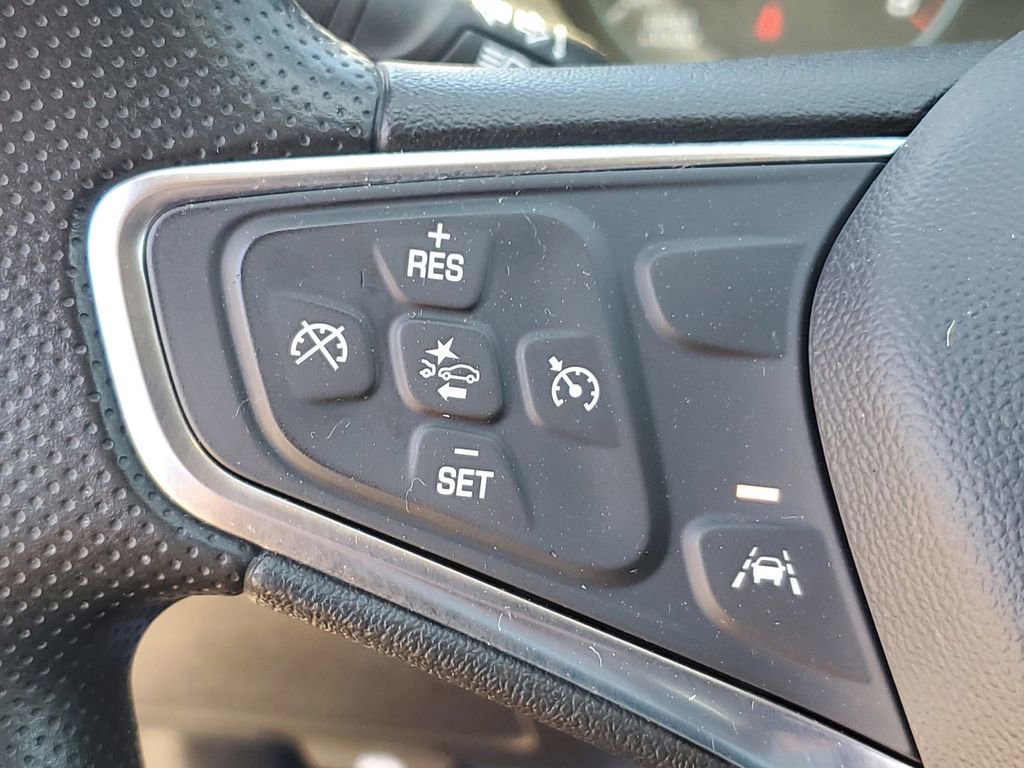 Used 2025 Chevrolet Malibu LT FWD image 9