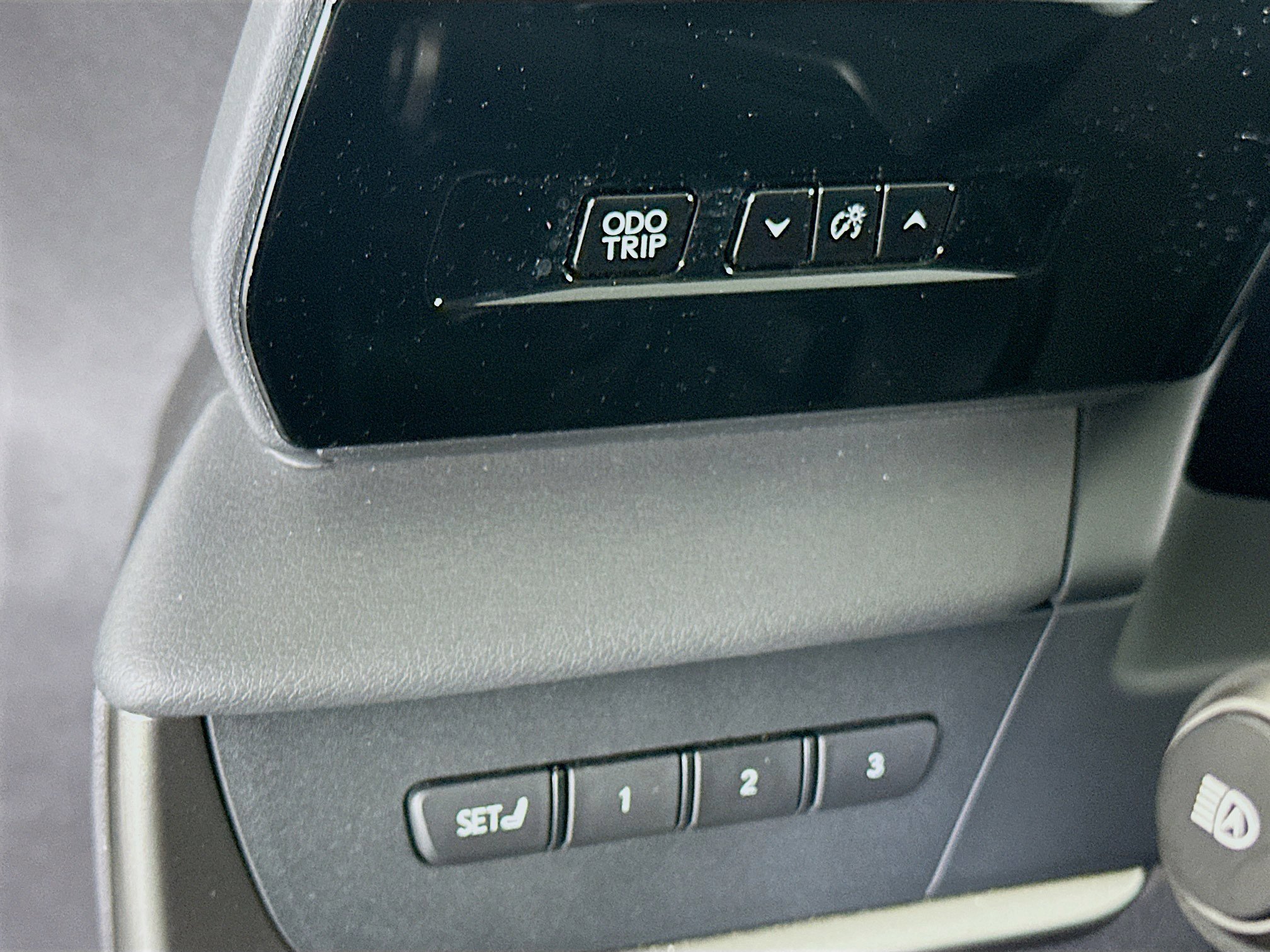 Used 2024 Lexus RZ 450e Premium w/ Accessory Package (2T) AWD/4WD image 17