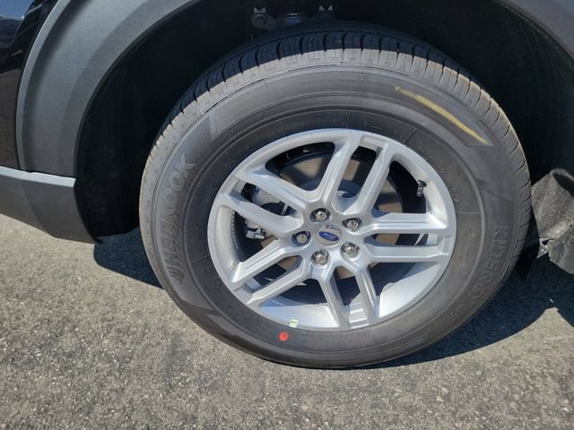 New 2026 Ford Explorer Active w/ Active Comfort Package RWD image 6