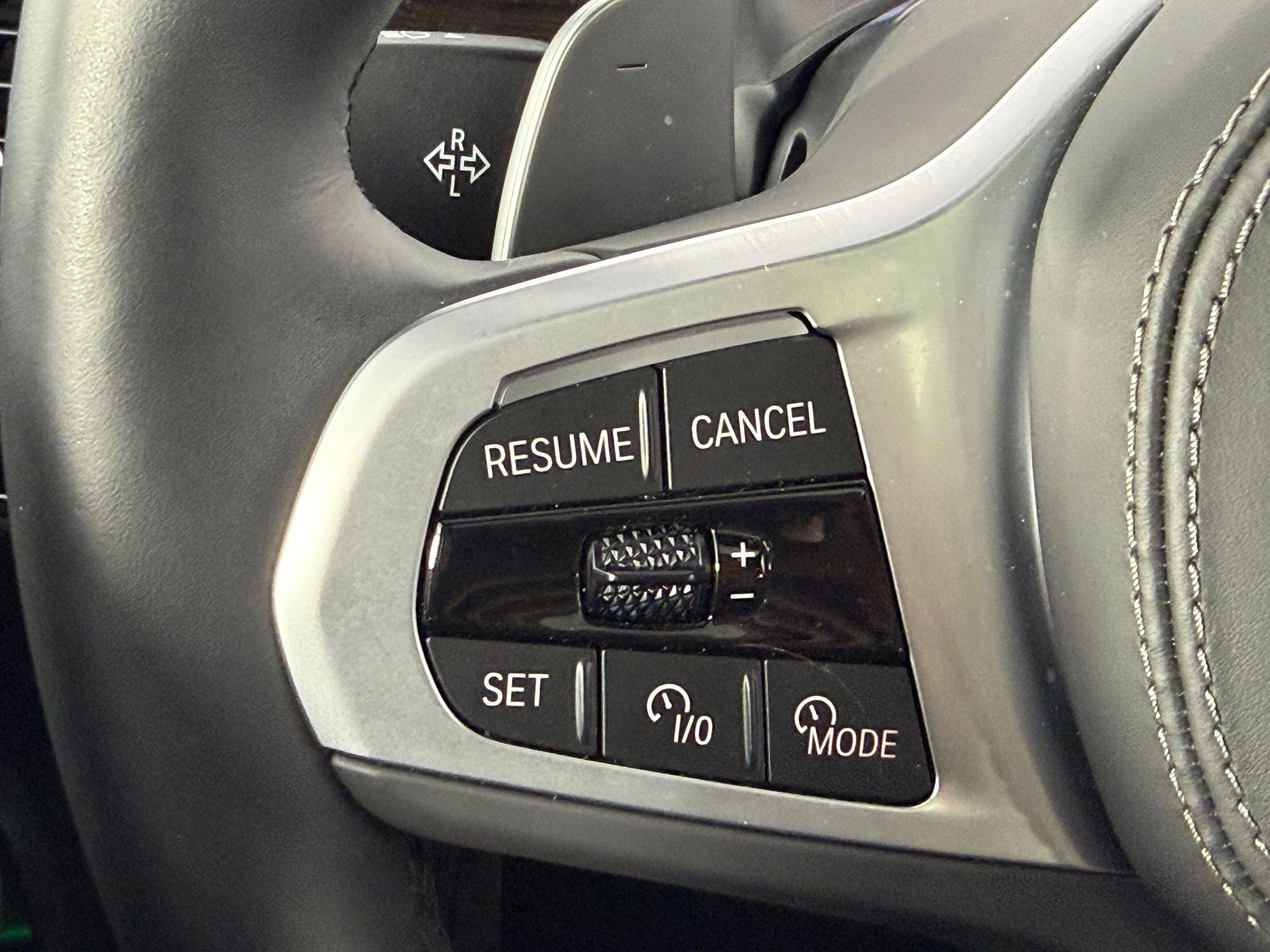 Used 2026 BMW X7 xDrive40i image 16