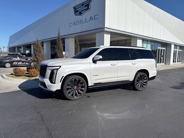 Used 2025 Cadillac Escalade V video 2