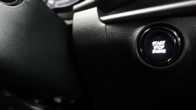 Used 2023 MAZDA MAZDA3 s image 24