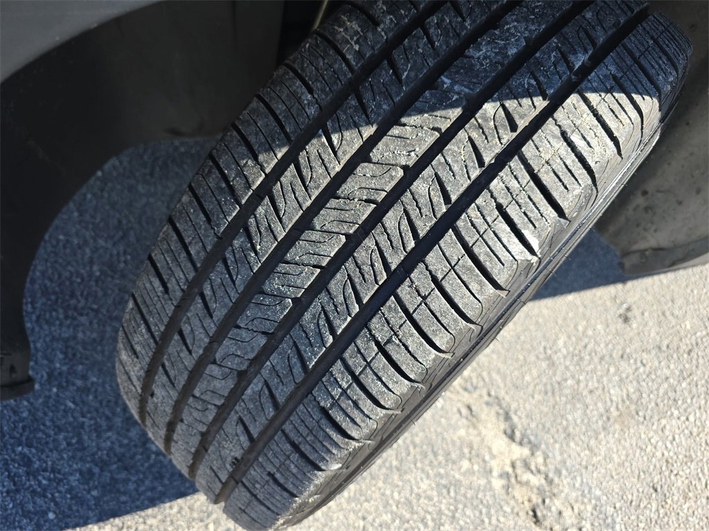 Used 2018 Volkswagen Atlas SE image 28