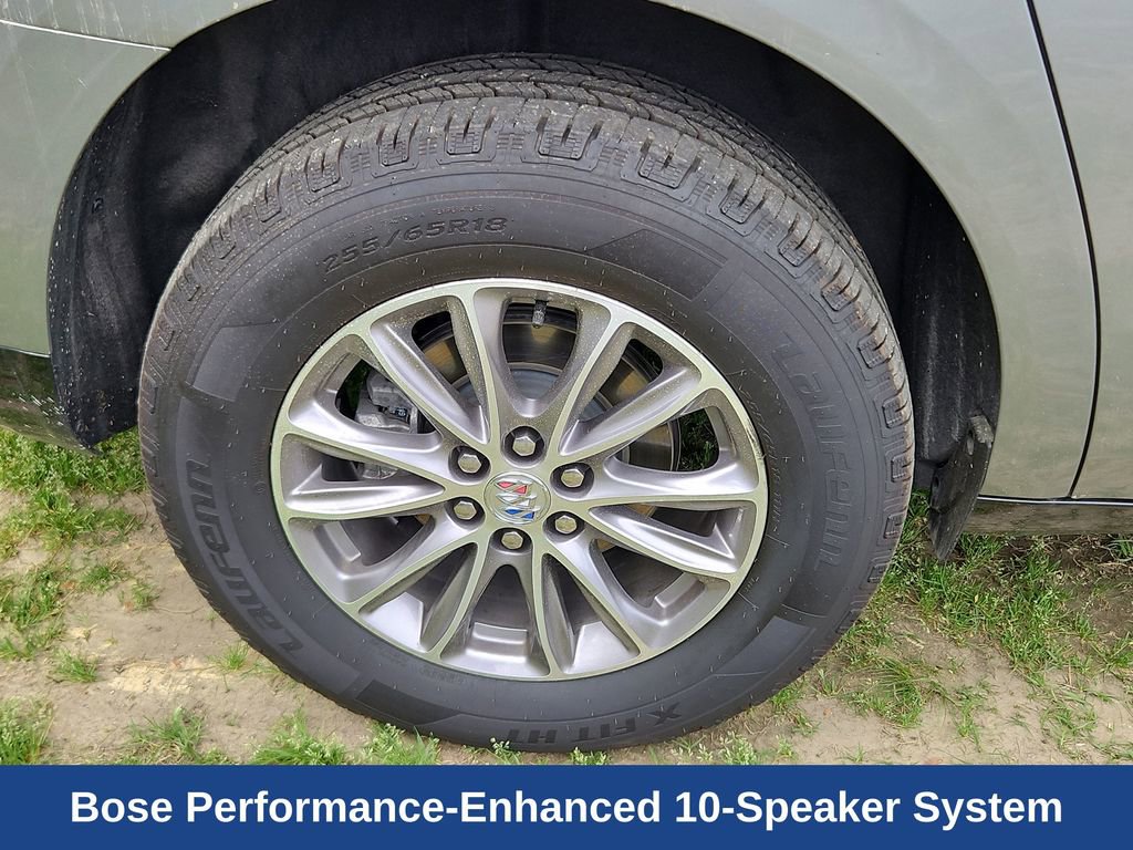 Used 2024 Buick Enclave Premium image 8