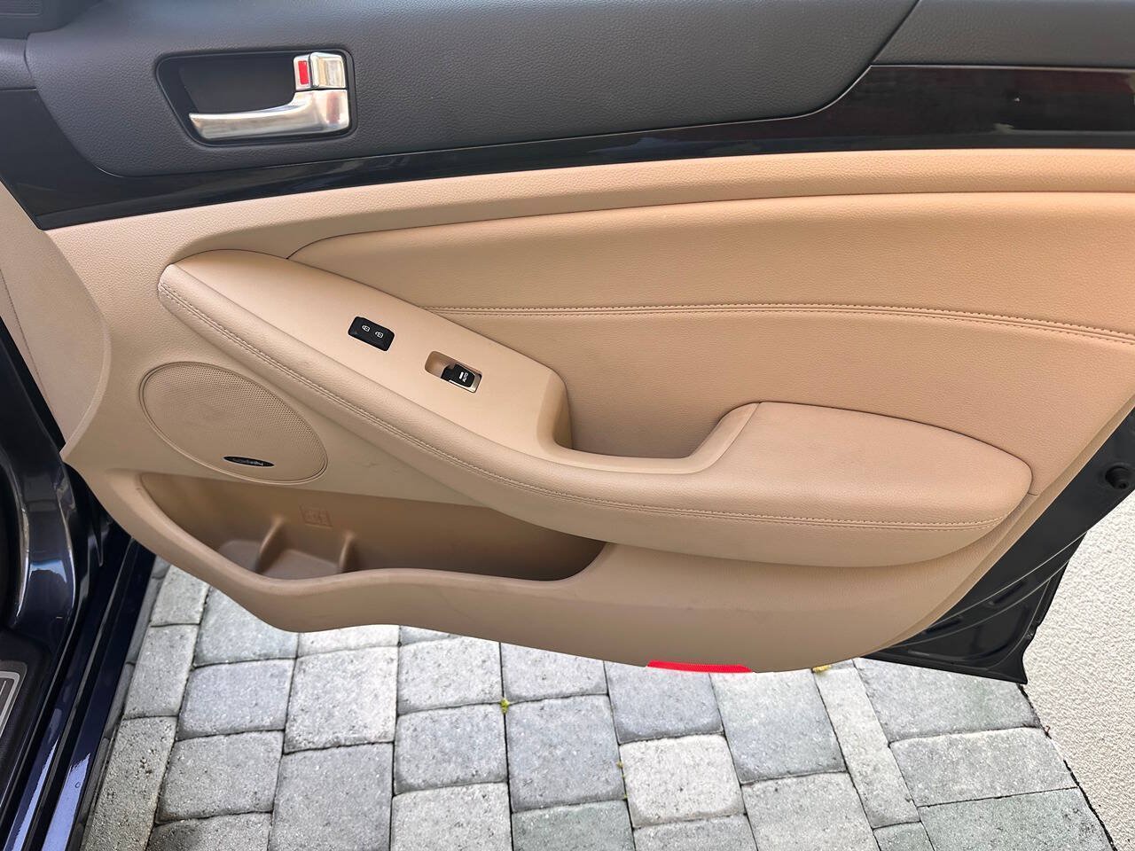 Used 2014 Kia Cadenza Premium w/ Technology Package FWD image 65