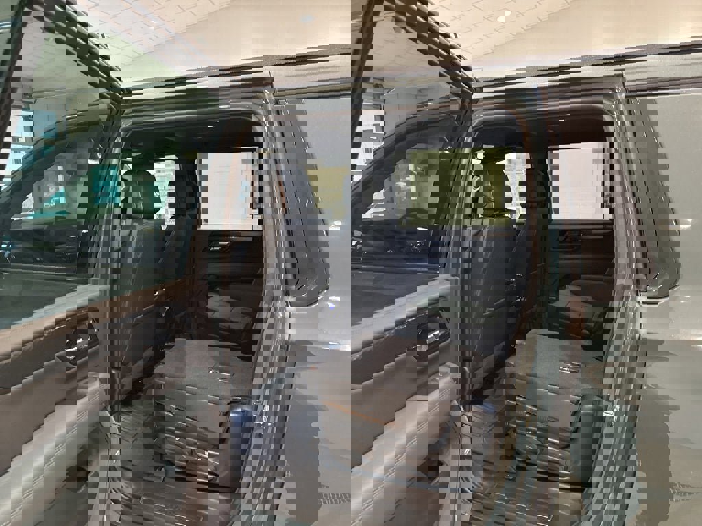 New 2026 GMC Yukon XL AT4 w/ LPO, Floor Liner Package image 20