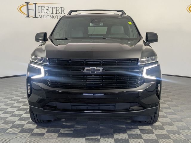 Used 2023 Chevrolet Suburban RST w/ Sport Performance Package AWD/4WD image 3