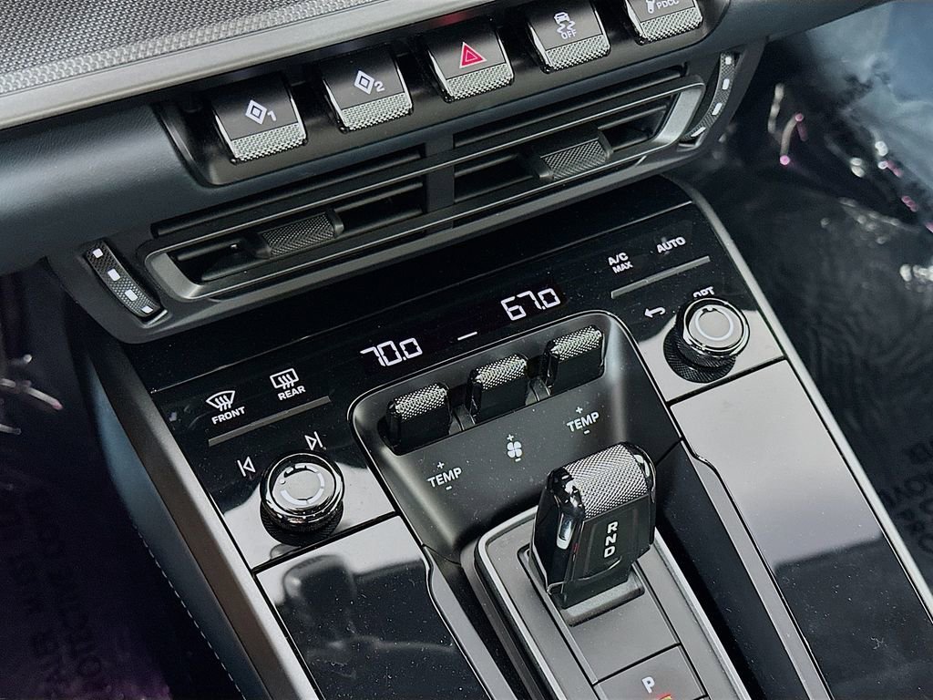 Used 2024 Porsche 911 Carrera S image 17