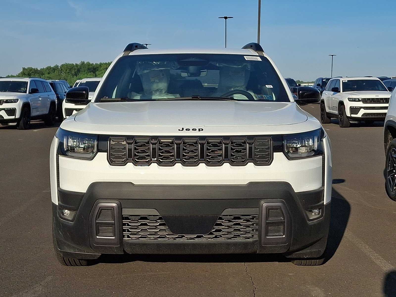 New 2026 Jeep Cherokee Laredo AWD/4WD image 2