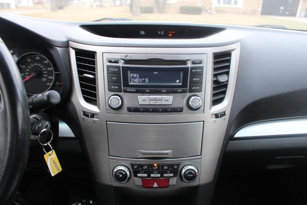 Used 2013 Subaru Legacy 2.5i Premium image 26