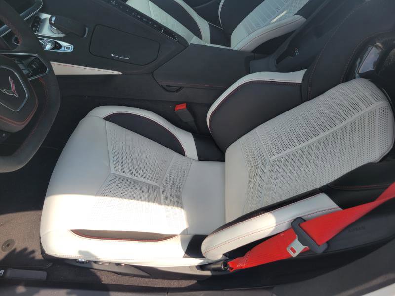 Used 2023 Chevrolet Corvette Stingray Premium Conv w/ Z51 Performance Package image 29