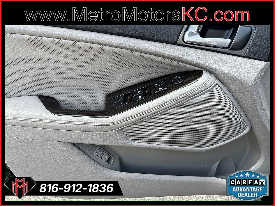 Used 2015 Kia Optima EX image 19