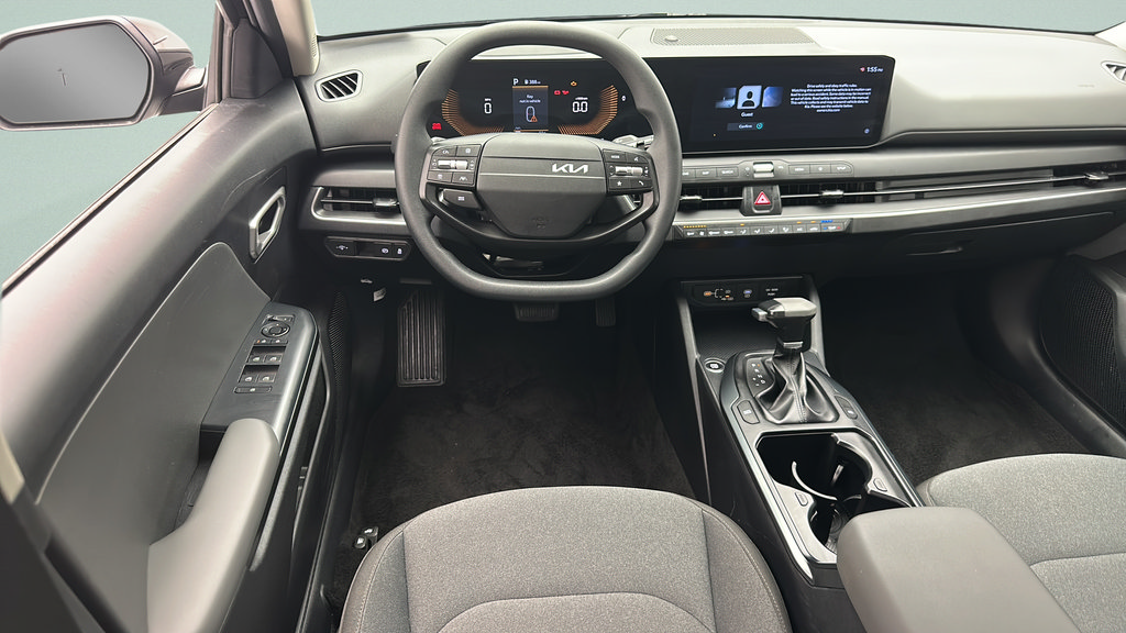 Used 2025 Kia K4 FWD image 10