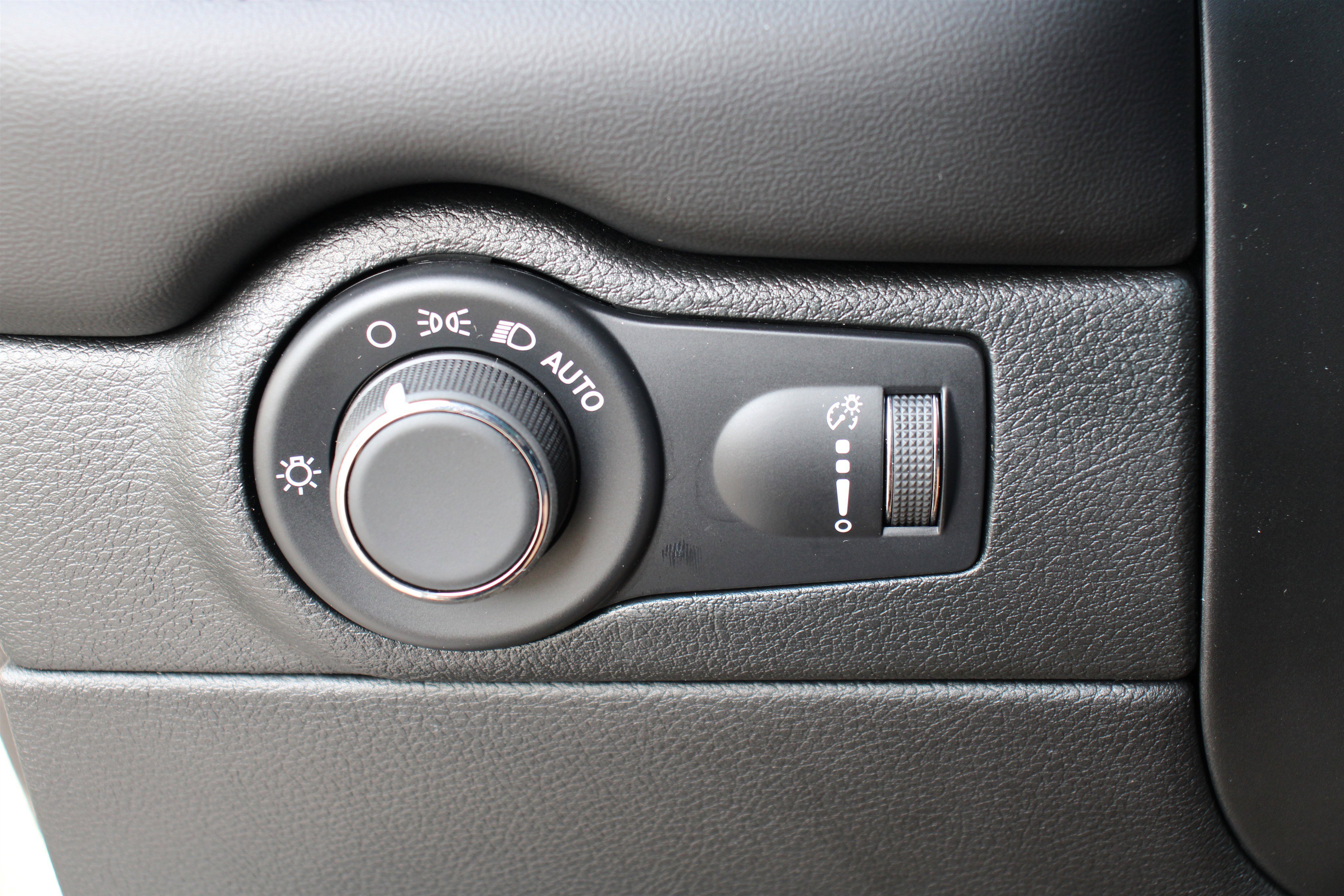 New 2025 Dodge Durango R/T image 9