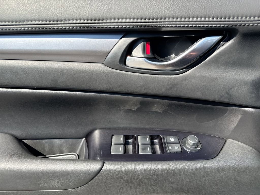 Used 2019 MAZDA CX-5 Touring image 15