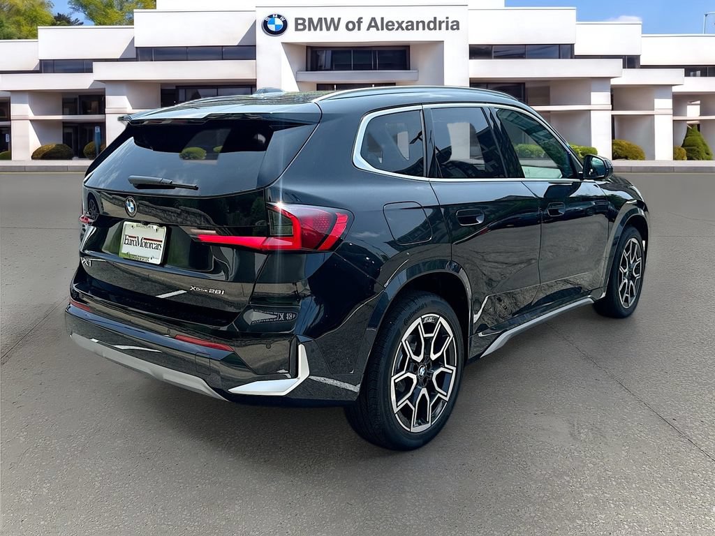 Used 2026 BMW X1 xDrive28i w/ Technology Package AWD/4WD image 7
