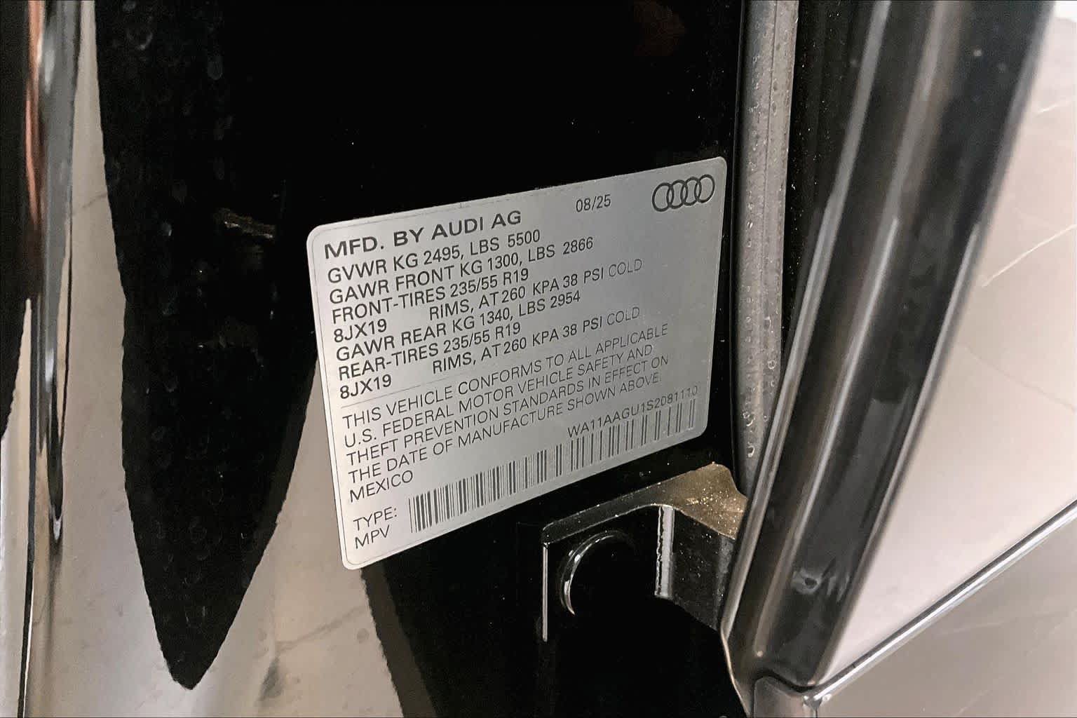 Used 2025 Audi Q5 Premium w/ Convenience Package AWD/4WD image 34