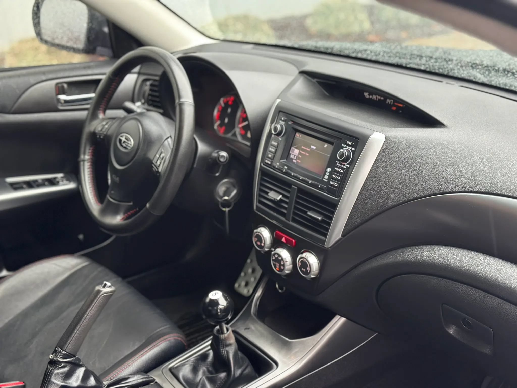 Used 2013 Subaru Impreza WRX Limited AWD/4WD image 10
