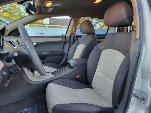 Used 2011 Chevrolet Malibu LT w/ Power Convenience Package FWD image 5