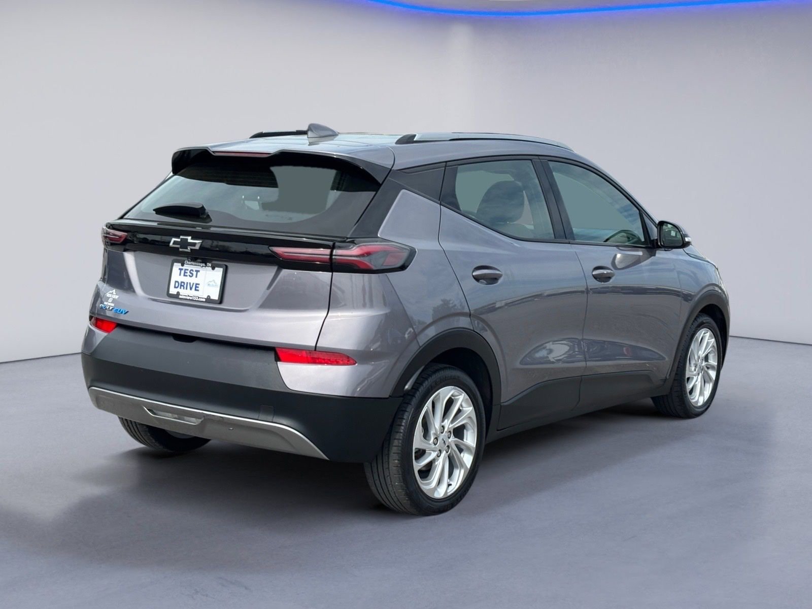 Used 2023 Chevrolet Bolt EUV LT FWD image 12