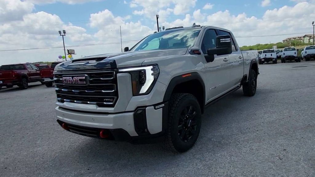 New 2026 GMC Sierra 2500 AT4 w/ AT4 Premium Plus Package image 3