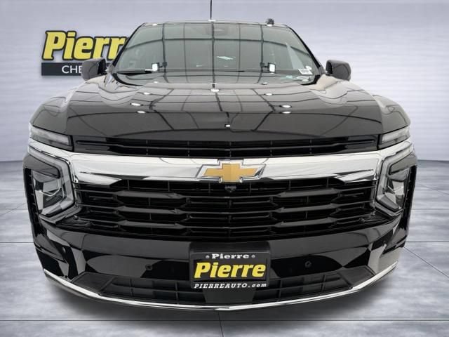 New 2026 Chevrolet Suburban LS w/ Max Trailering Package AWD/4WD image 9