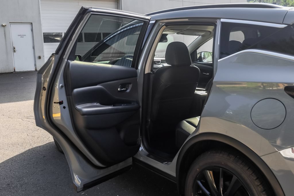 Used 2024 Nissan Murano SV w/ SV Midnight Edition Package AWD/4WD image 22
