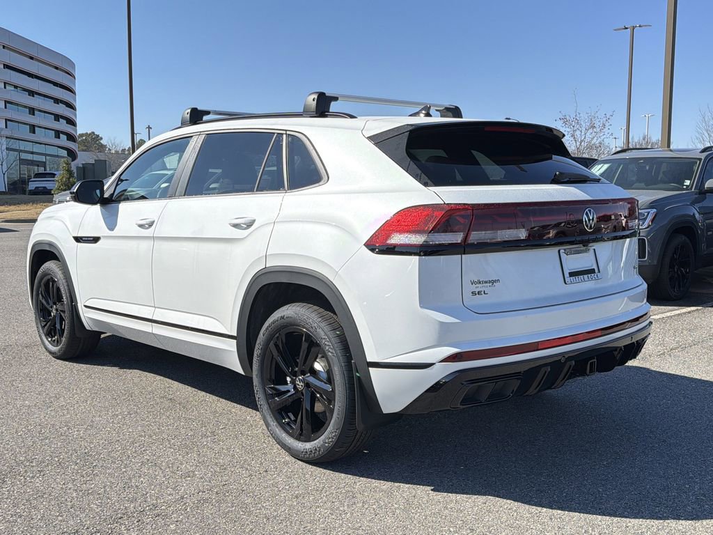 New 2026 Volkswagen Atlas Cross Sport SEL R-Line image 3
