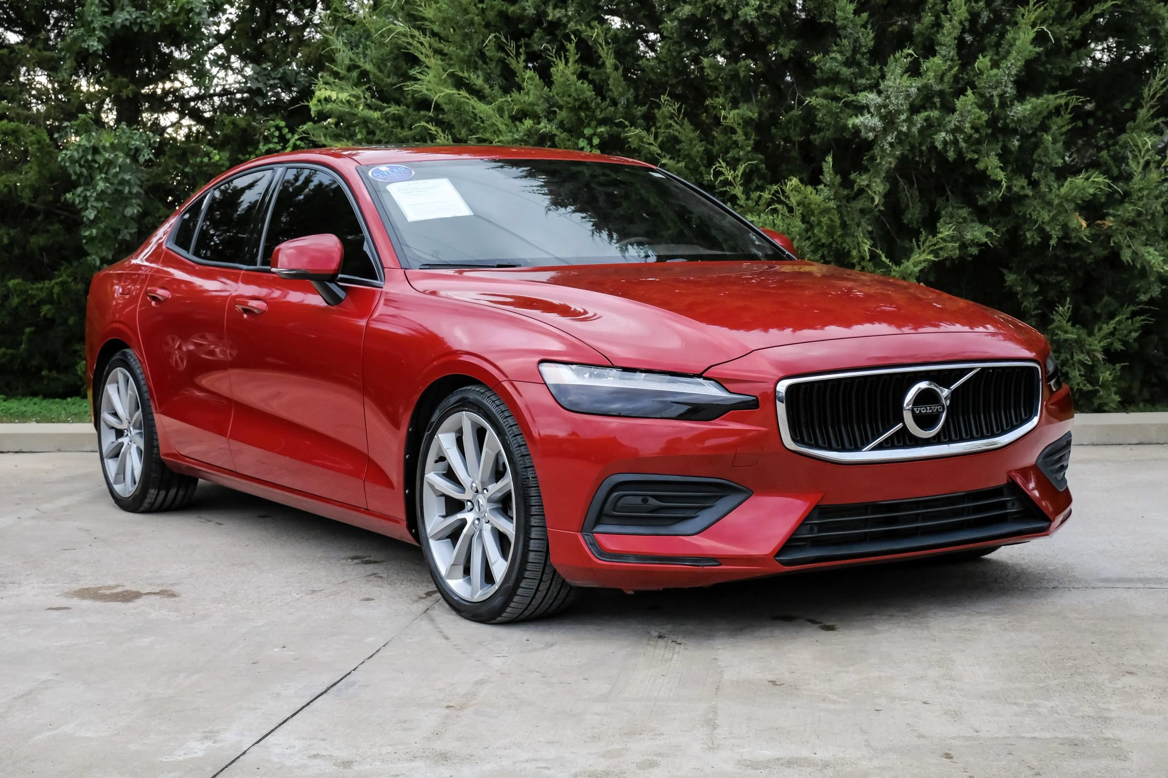 Used 2020 Volvo S60 T5 Momentum FWD image 7